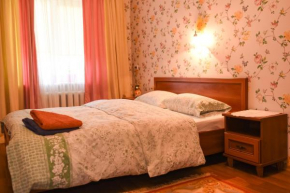 Apartment Chernovola 7A